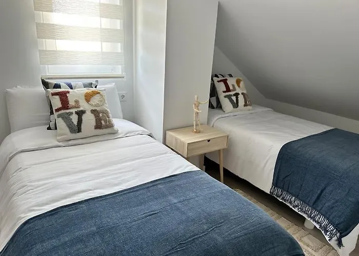 Casa Bela Ii * Sales (A Coruna)